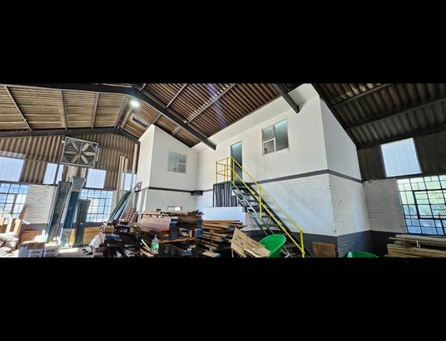 INDUSTRIAL PROPERTY TO RENT IN STIKLAND INDUSTRIAL